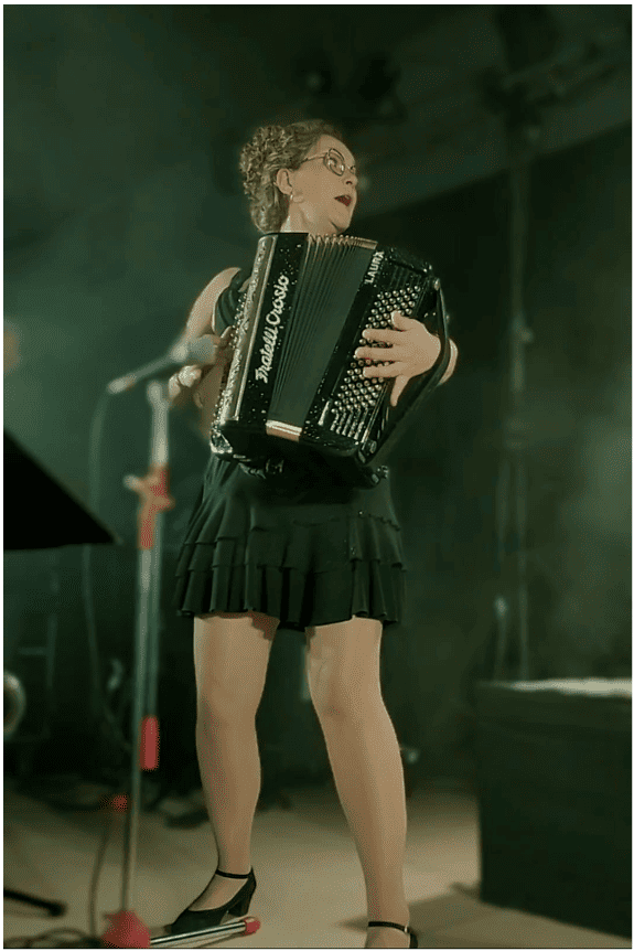 laura-soliste-musette